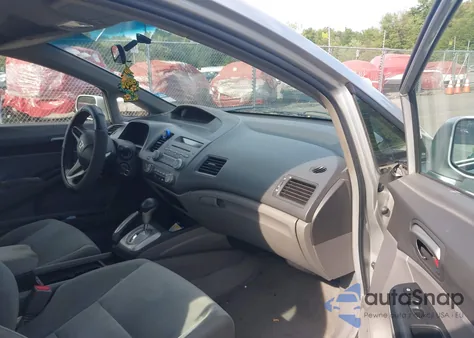 2010 Honda Civic Lx z USA, uszkodzony, nr VIN 2HGFA1F57AH329387